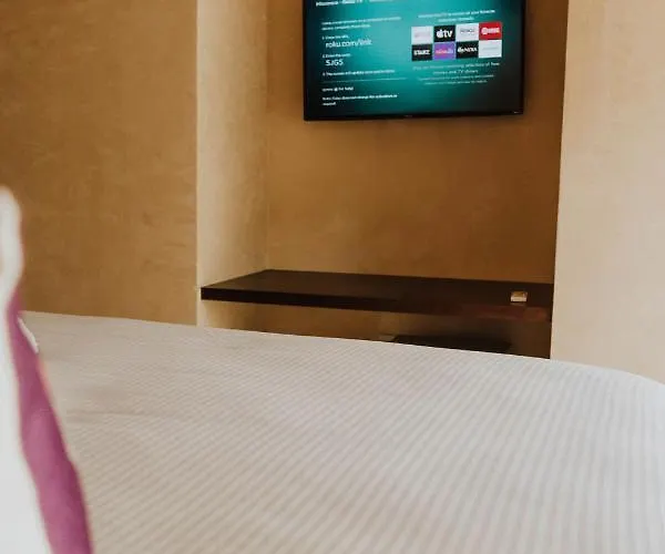 Casa Chimi Hotel *